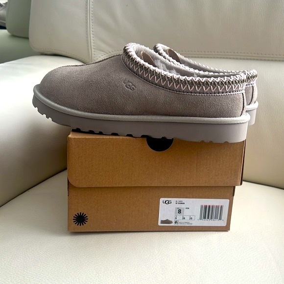 UGG Shoes - NEW - UGG Tasman Slipper Shoes 5955 GOA Women size 8 Authentic 100% RARE Color